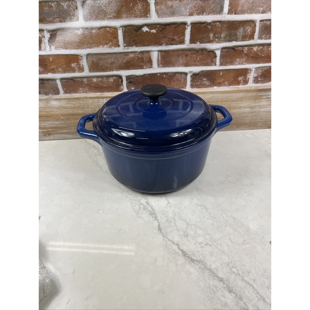 Tramontina 4 Quart/3.8 Lt Enameled Cast Iron Dutch Oven in Dark Blue /Navy Blue